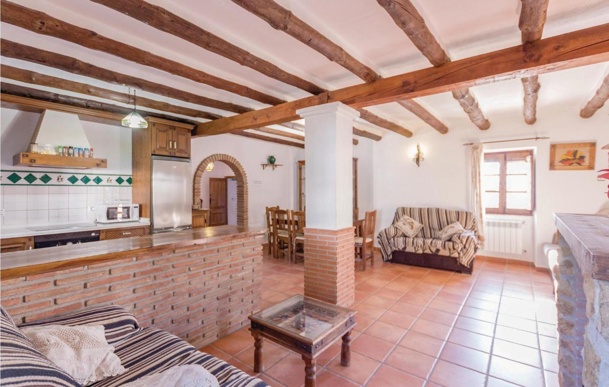 8 Bedroom Lovely Home In Iznájar Exterior photo